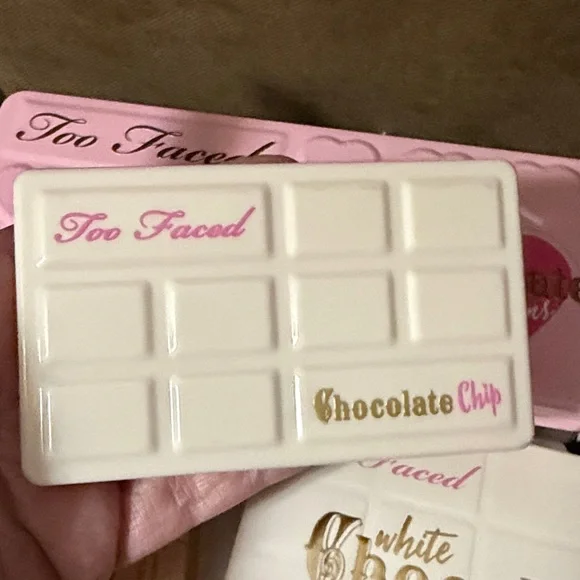 Too Faced Makeup Bundle all NEW - Picture 9 of 15